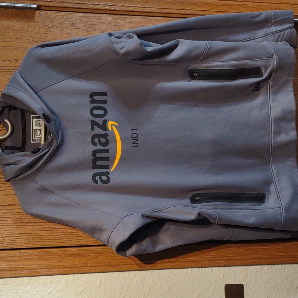 Men's Large Amazon Fleece Hoodie